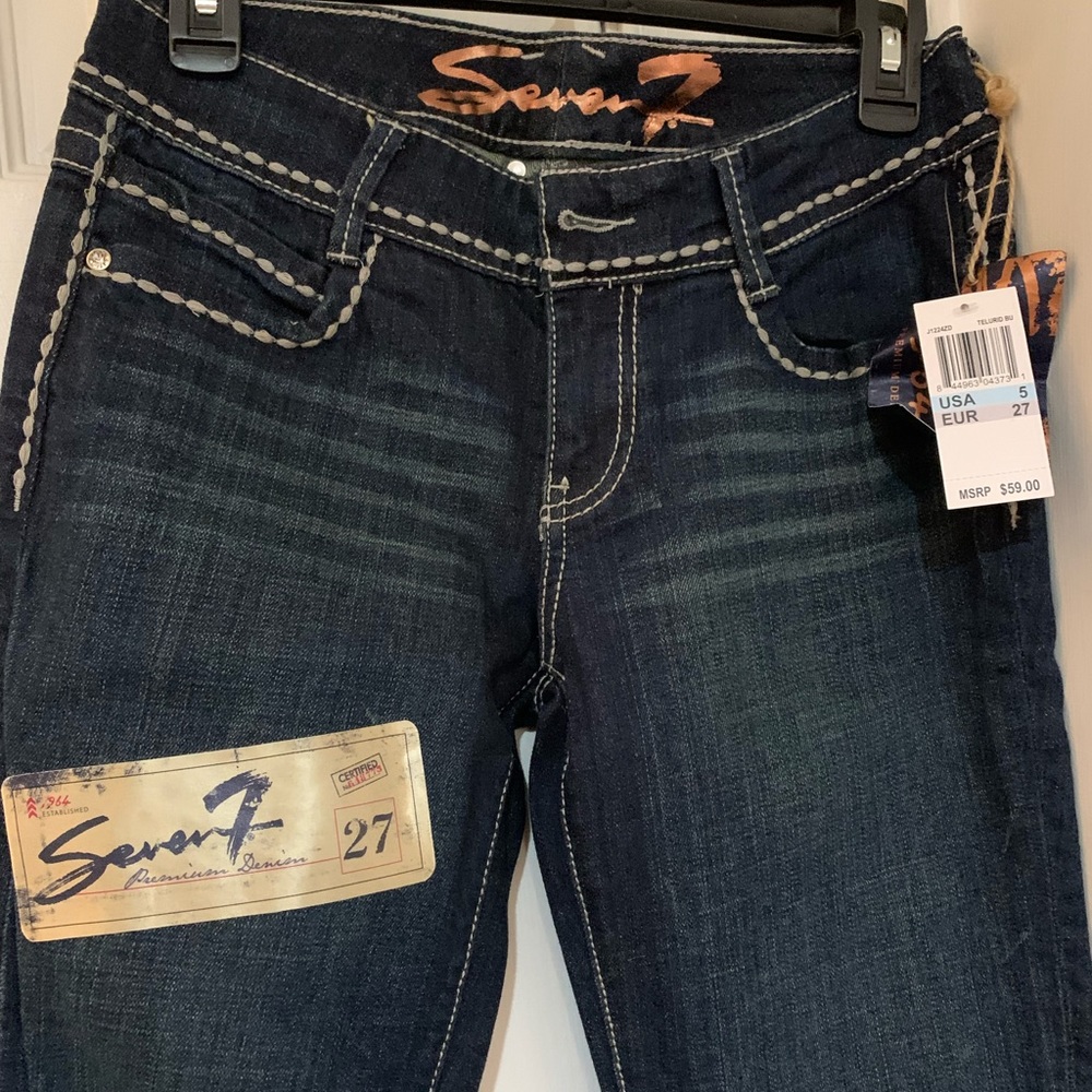 NWT Juniors Seven jeans size 5